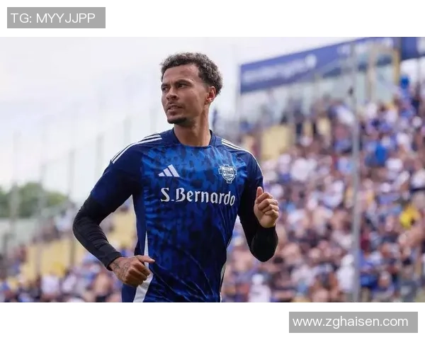 阿里与足球明星的深厚友谊与合作关系探秘 阿里与足球明星的深厚友谊与合作关系探秘